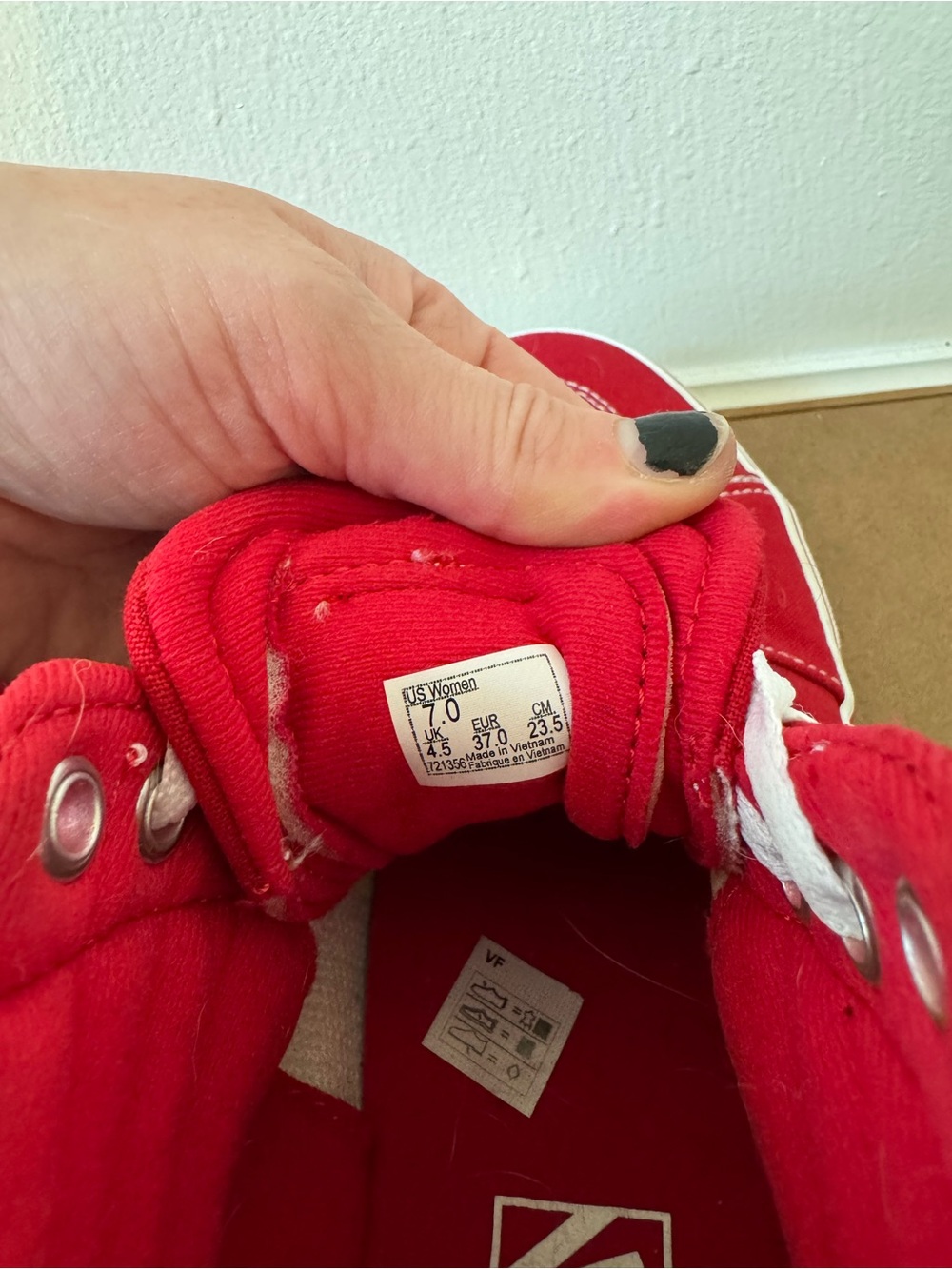 Vans Red Canvas High Top Sneakers with White Accents Women’s 7 - Picture 3 of 6